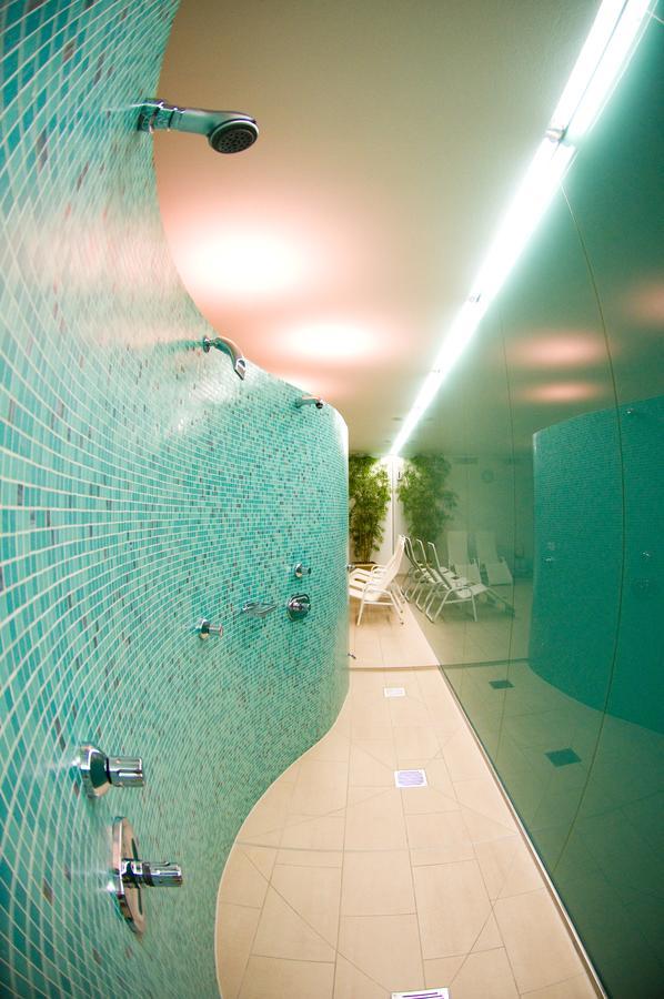Angelika Hotel 3*